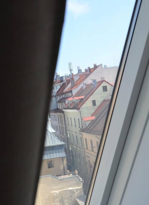 Luxury Apartment With A Balcony And View In Riga Old Town المظهر الخارجي الصورة
