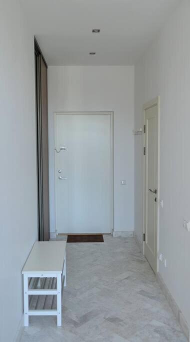 Luxury Apartment With A Balcony And View In Riga Old Town المظهر الخارجي الصورة
